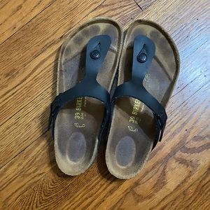Gizeh Birkenstock Sandals